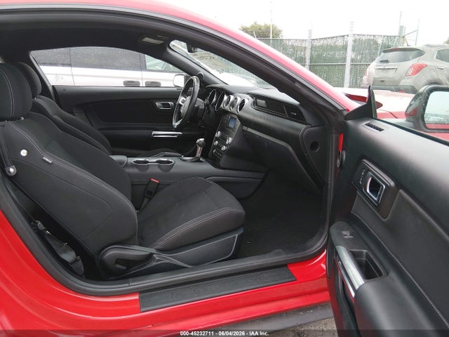 Ford Mustang Ecoboost Fastback 2021 1FA6P8TH2M5151104 Image 5