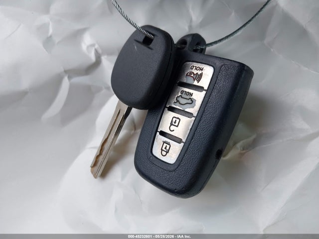 Продаж на аукціоні авто 2012 Hyundai Genesis 3.8, vin: KMHGC4DD1CU203532, номер лоту: 45232801
