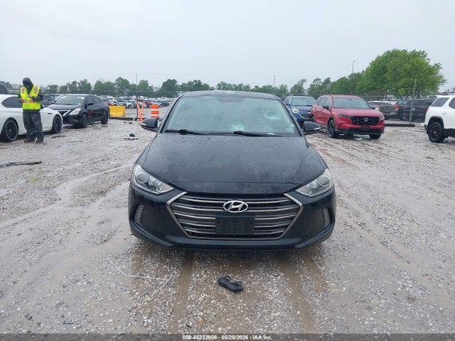 Hyundai Elantra Limited 2017 5NPD84LF7HH021105 Image 12