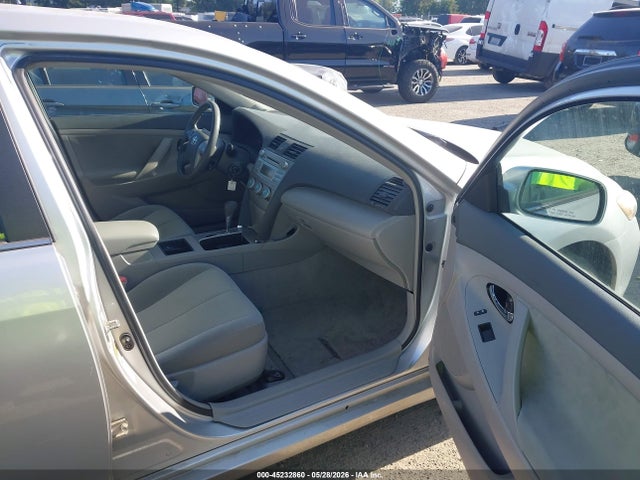 2008 Toyota Camry Le მანქანა იყიდება აუქციონზე, vin: 4T1BE46K88U244053, აუქციონის ნომერი: 45232860