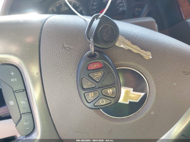 45232893 :رقم المزاد ، 1GNSCBE08BR114337 vin ، 2011 Chevrolet Tahoe Lt مزاد بيع