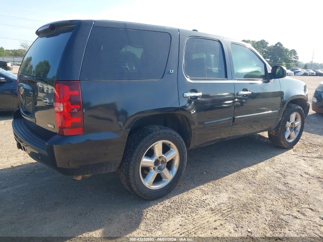 45232893 :رقم المزاد ، 1GNSCBE08BR114337 vin ، 2011 Chevrolet Tahoe Lt مزاد بيع