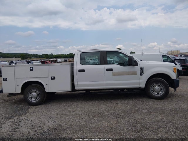 2017 Ford F-250 Xl მანქანა იყიდება აუქციონზე, vin: 1FD7W2A62HED72770, აუქციონის ნომერი: 45232902
