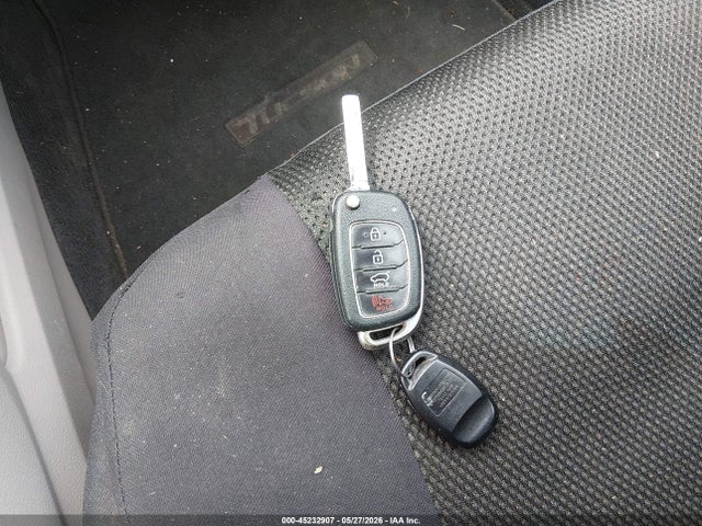 Продаж на аукціоні авто 2016 Hyundai Tucson Se, vin: KM8J23A49GU053117, номер лоту: 45232907