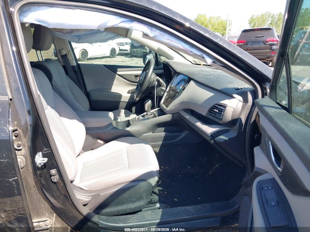 2025 Subaru Legacy Premium მანქანა იყიდება აუქციონზე, vin: 4S3BWAC66S3003550, აუქციონის ნომერი: 45232911