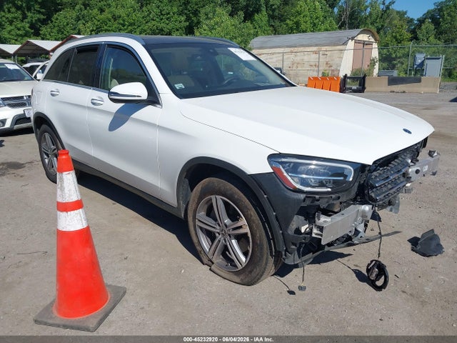 45232920 :رقم المزاد ، W1N0G8EB2MF876178 vin ، 2021 Mercedes-benz Glc 300 4matic Suv مزاد بيع