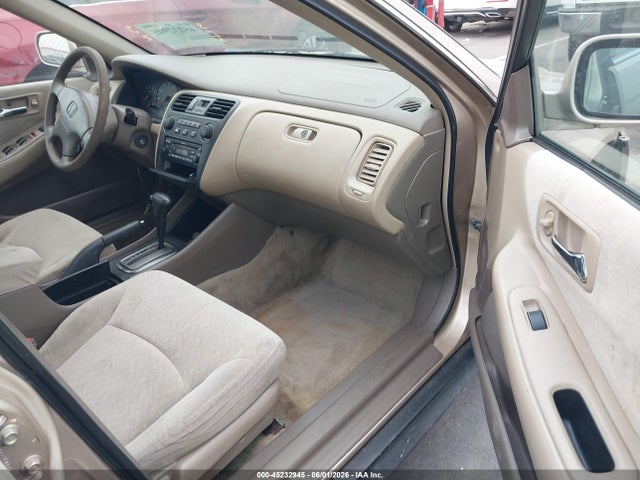 2002 Honda Accord 2.3 Lx მანქანა იყიდება აუქციონზე, vin: 1HGCG56412A029571, აუქციონის ნომერი: 45232945