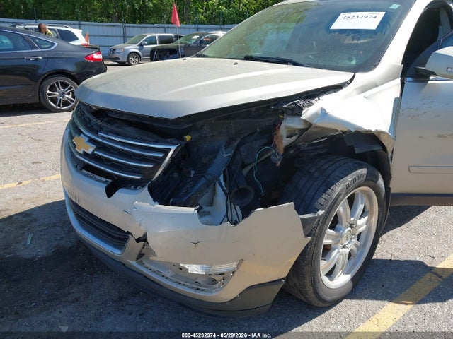 2017 Chevrolet Traverse 1lt მანქანა იყიდება აუქციონზე, vin: 1GNKVGKD2HJ184146, აუქციონის ნომერი: 45232974