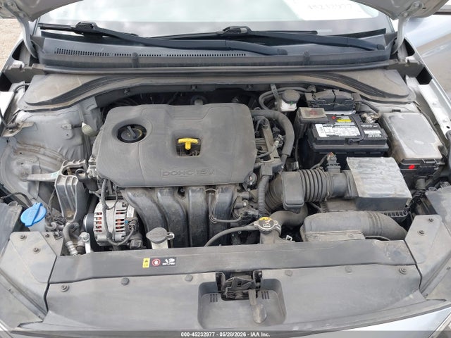 Hyundai ELANTRA SE 2020 5NPD74LF2LH612373 Image 10