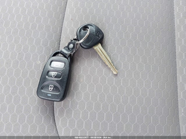 Hyundai ELANTRA SE 2020 5NPD74LF2LH612373 Image 11