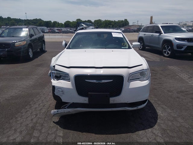 Продаж на аукціоні авто 2015 Chrysler 300 Limited, vin: 2C3CCAAG2FH929847, номер лоту: 45232984
