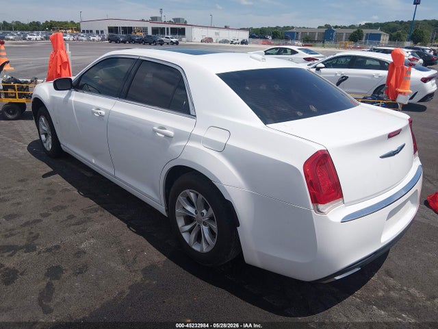Продаж на аукціоні авто 2015 Chrysler 300 Limited, vin: 2C3CCAAG2FH929847, номер лоту: 45232984