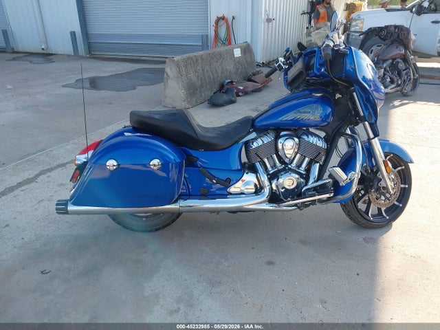 INDIAN MOTORCYCLE CO. Chieftain Limited 2018 56KTCAAA7J3366520 Image 11