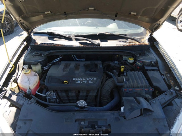45233004 :رقم المزاد ، 1C3CCBAB6DN669984 vin ، 2013 Chrysler 200 Lx مزاد بيع