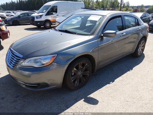 45233004 :رقم المزاد ، 1C3CCBAB6DN669984 vin ، 2013 Chrysler 200 Lx مزاد بيع