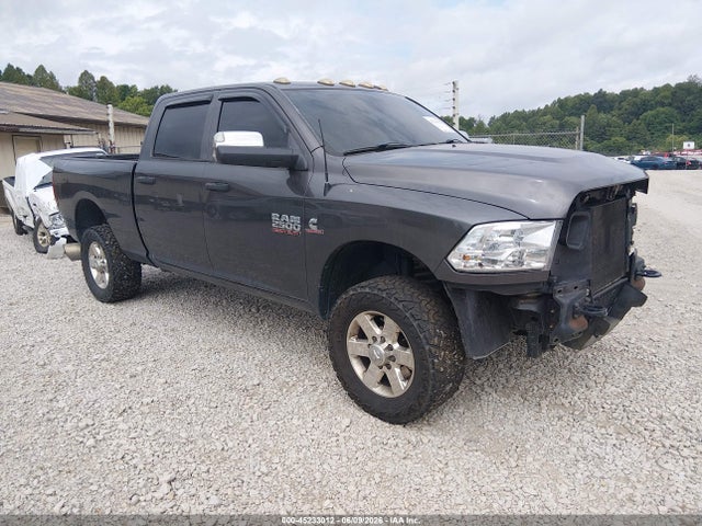 Aukcja sprzedaży 2016 Ram 2500 Tradesman, vin: 3C6UR5CL9GG279438, numer aukcji: 45233012