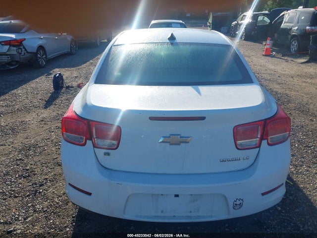 45233042 :رقم المزاد ، 1G11B5SL0FF180078 vin ، 2015 Chevrolet Malibu Ls مزاد بيع