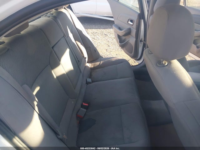 45233042 :رقم المزاد ، 1G11B5SL0FF180078 vin ، 2015 Chevrolet Malibu Ls مزاد بيع