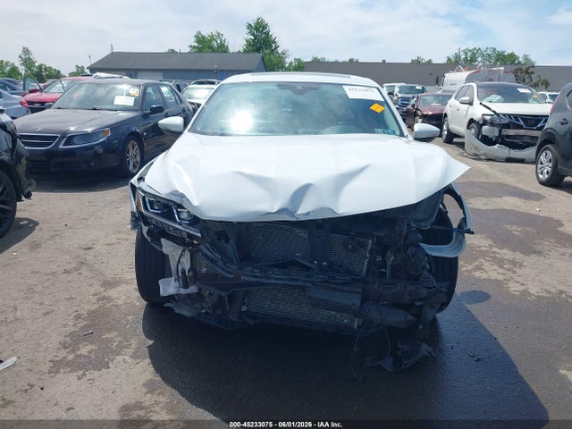 Продаж на аукціоні авто 2021 Volkswagen Passat 2.0t Se, vin: 1VWSA7A38MC017590, номер лоту: 45233075