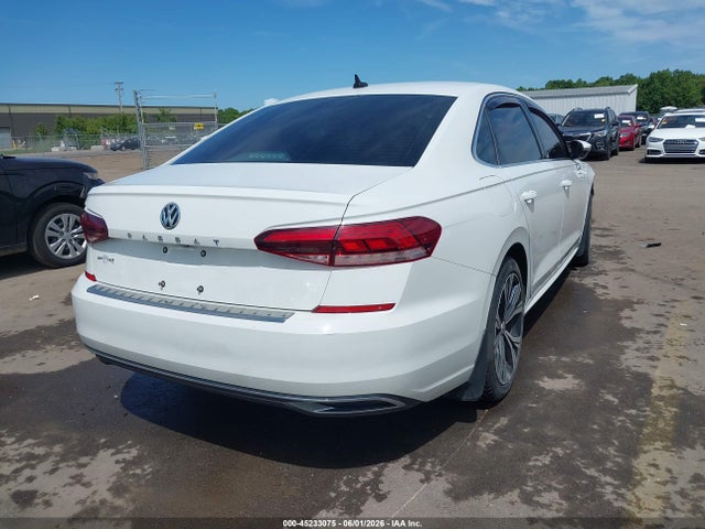 Продаж на аукціоні авто 2021 Volkswagen Passat 2.0t Se, vin: 1VWSA7A38MC017590, номер лоту: 45233075