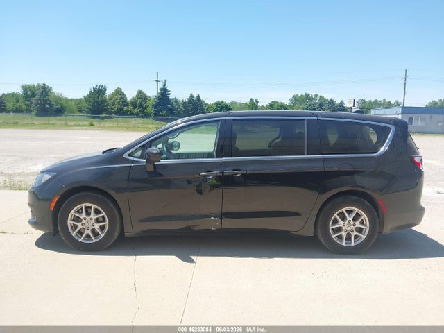 2021 Chrysler Voyager Lx მანქანა იყიდება აუქციონზე, vin: 2C4RC1CG3MR577694, აუქციონის ნომერი: 45233084