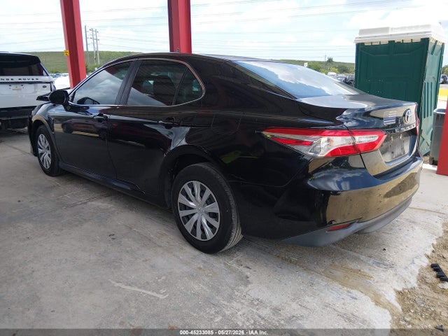 Продажа на аукционе авто 2018 Toyota Camry L, vin: 4T1B11HKXJU567727, номер лота: 45233085