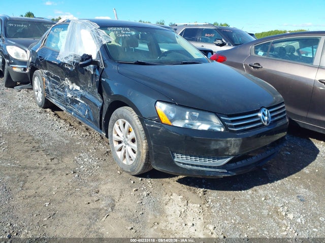 2015 Volkswagen Passat 1.8t Wolfsburg Edition მანქანა იყიდება აუქციონზე, vin: 1VWAT7A3XFC067948, აუქციონის ნომერი: 45233118