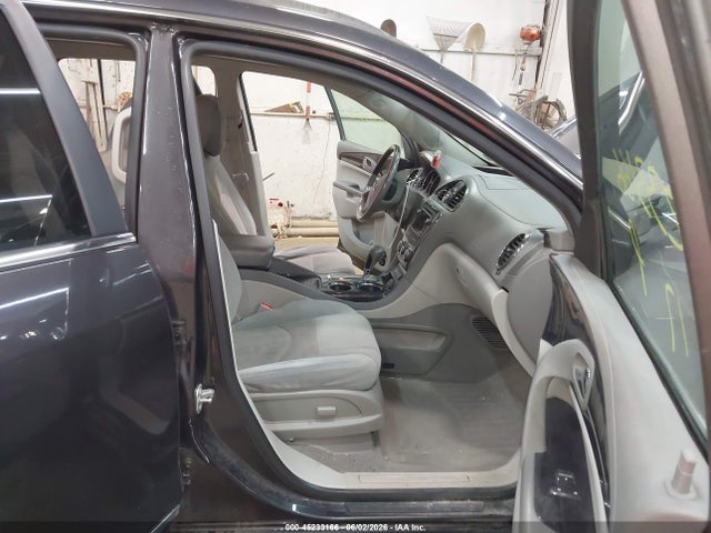 2017 Buick Enclave Convenience მანქანა იყიდება აუქციონზე, vin: 5GAKRAKD8HJ121533, აუქციონის ნომერი: 45233166