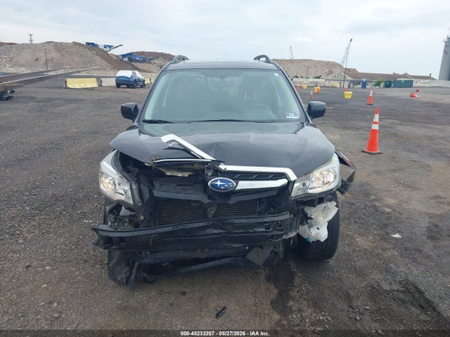 2017 Subaru Forester 2.5i Premium მანქანა იყიდება აუქციონზე, vin: JF2SJAEC1HH578072, აუქციონის ნომერი: 45233207