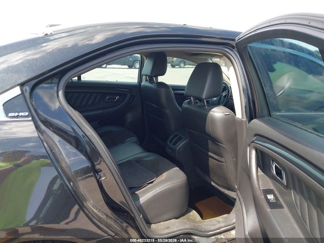 45233219 :رقم المزاد ، 1FAHP2KTXBG177639 vin ، 2011 Ford Taurus Sho مزاد بيع