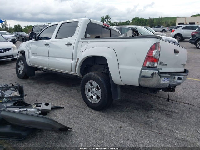Продаж на аукціоні авто 2015 Toyota Tacoma Prerunner, vin: 5TFJX4GN1FX044100, номер лоту: 45233218