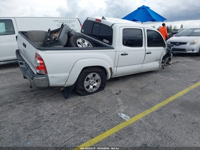 Продаж на аукціоні авто 2015 Toyota Tacoma Prerunner, vin: 5TFJX4GN1FX044100, номер лоту: 45233218