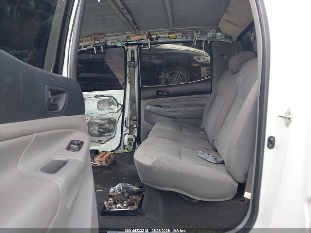 Продаж на аукціоні авто 2015 Toyota Tacoma Prerunner, vin: 5TFJX4GN1FX044100, номер лоту: 45233218