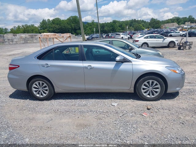 4T1BF1FK9HU436206 Toyota CAMRY LE