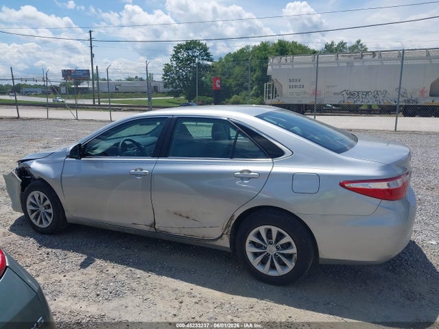 4T1BF1FK9HU436206 Toyota CAMRY LE