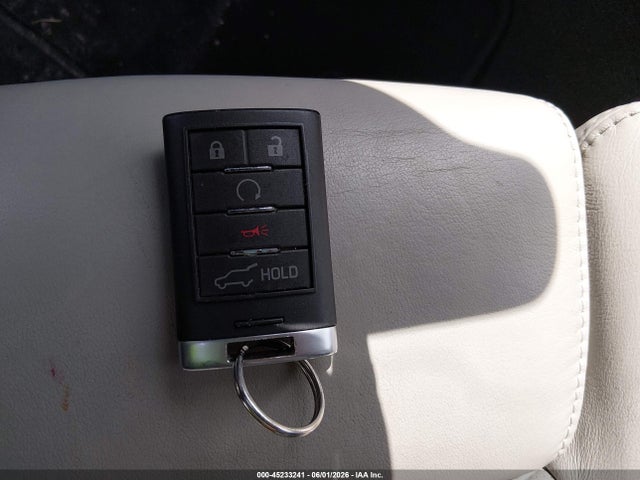 45233241 :رقم المزاد ، 3GYFNFE37ES544698 vin ، 2014 Cadillac Srx Performance Collection مزاد بيع