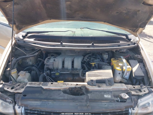Продаж на аукціоні авто 2000 Chrysler Town & Country Lx, vin: 1C4GT44L6YB671643, номер лоту: 45233249