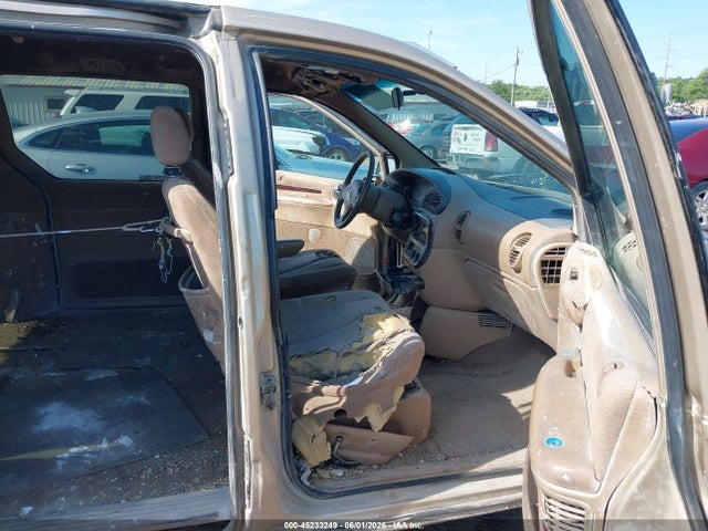 Продаж на аукціоні авто 2000 Chrysler Town & Country Lx, vin: 1C4GT44L6YB671643, номер лоту: 45233249