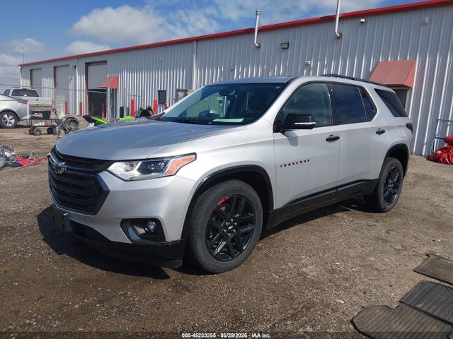 Chevrolet Traverse Premier 2018 1GNEVJKW4JJ108154 Image 2