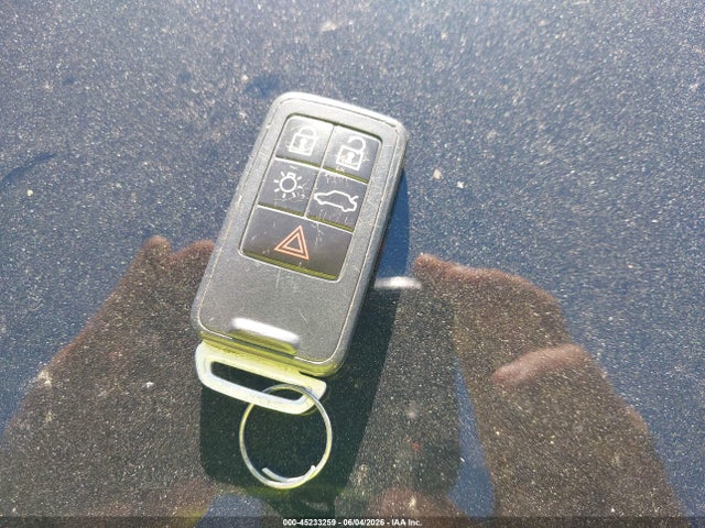 45233259 :رقم المزاد ، YV4902RK6F2664496 vin ، 2015 Volvo Xc60 T6 مزاد بيع