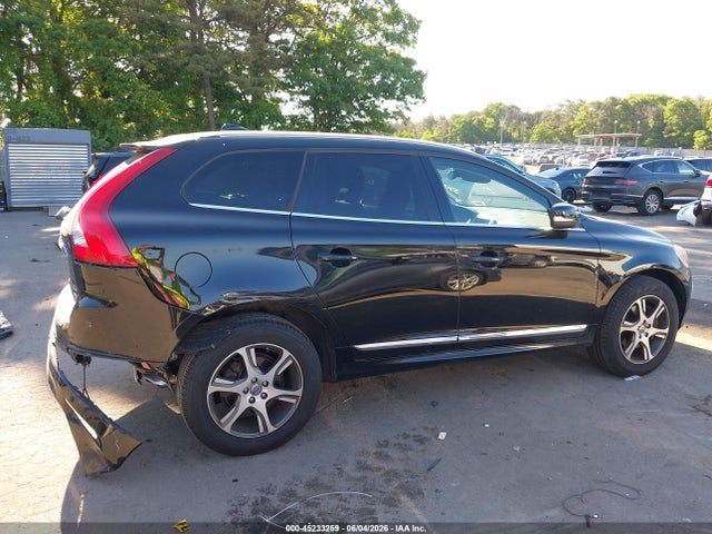 45233259 :رقم المزاد ، YV4902RK6F2664496 vin ، 2015 Volvo Xc60 T6 مزاد بيع