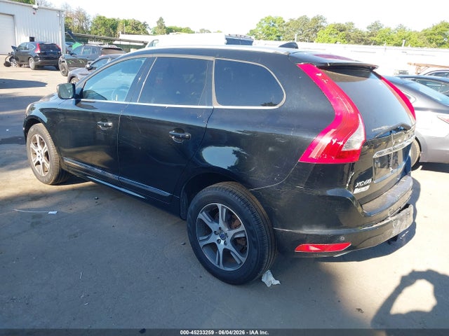 45233259 :رقم المزاد ، YV4902RK6F2664496 vin ، 2015 Volvo Xc60 T6 مزاد بيع
