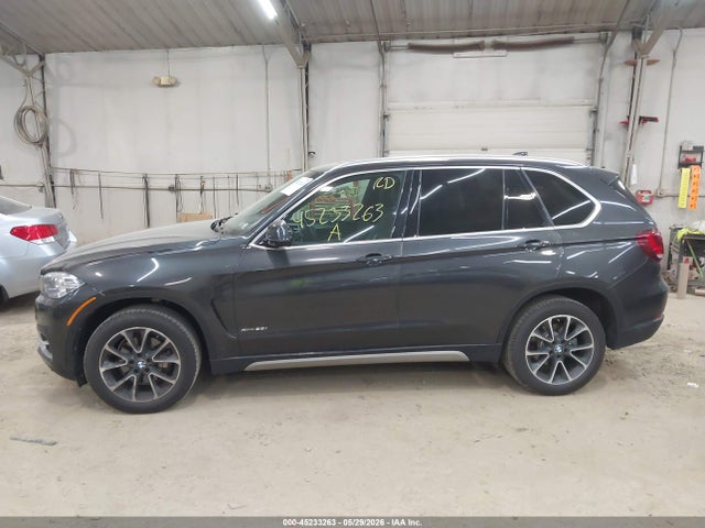 Продажа на аукционе авто 2017 Bmw X5 Xdrive35i, vin: 5UXKR0C51H0V65762, номер лота: 45233263