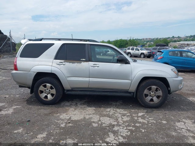 2005 Toyota 4runner Sr5 V6 მანქანა იყიდება აუქციონზე, vin: JTEBU14R250073692, აუქციონის ნომერი: 45233278