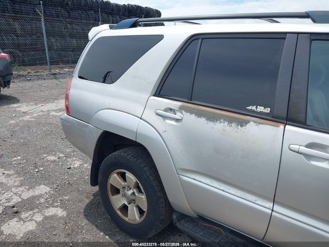 2005 Toyota 4runner Sr5 V6 მანქანა იყიდება აუქციონზე, vin: JTEBU14R250073692, აუქციონის ნომერი: 45233278