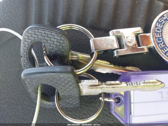 45233297 :رقم المزاد ، 10704412020760 vin ، 1974 Mercedes-benz Sl Convertible مزاد بيع