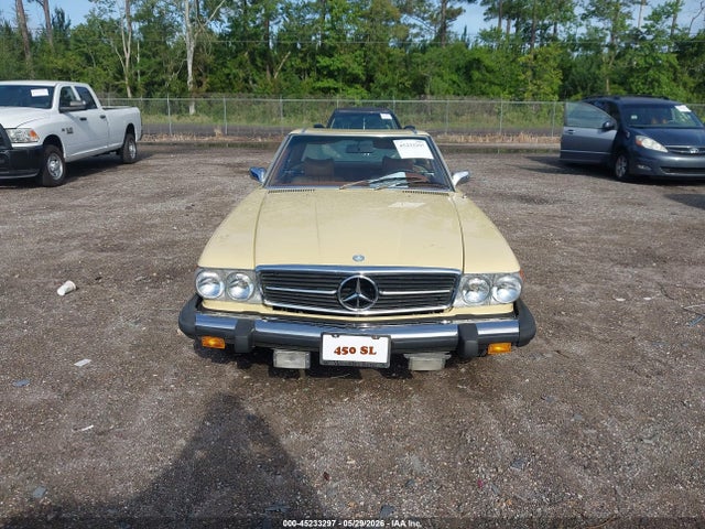 45233297 :رقم المزاد ، 10704412020760 vin ، 1974 Mercedes-benz Sl Convertible مزاد بيع