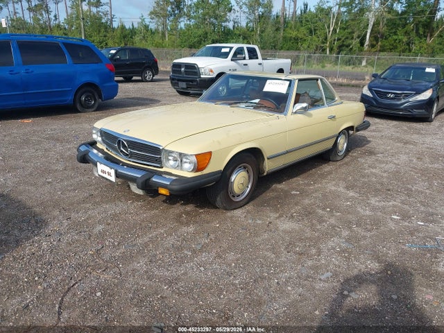 45233297 :رقم المزاد ، 10704412020760 vin ، 1974 Mercedes-benz Sl Convertible مزاد بيع