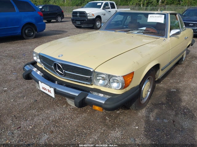 45233297 :رقم المزاد ، 10704412020760 vin ، 1974 Mercedes-benz Sl Convertible مزاد بيع
