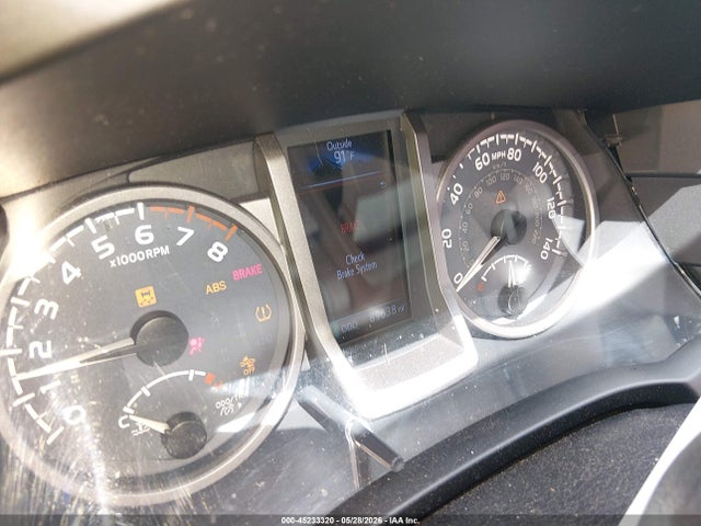 Продаж на аукціоні авто 2018 Toyota Tacoma Sr5 V6, vin: 3TMCZ5AN4JM145986, номер лоту: 45233320